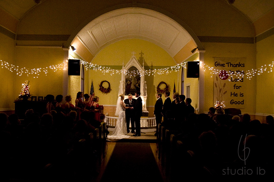 winter ceremony lighting